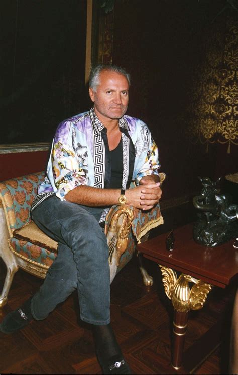 gianni versace disegni|gianni versace designer clothes.